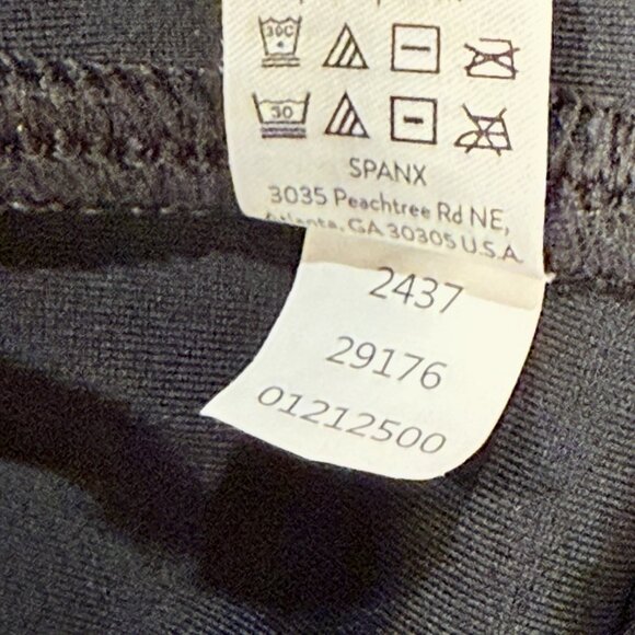 SPANX Faux Leather Womens Size Large Black Leggings Style 2437 - Picture 8 of 11